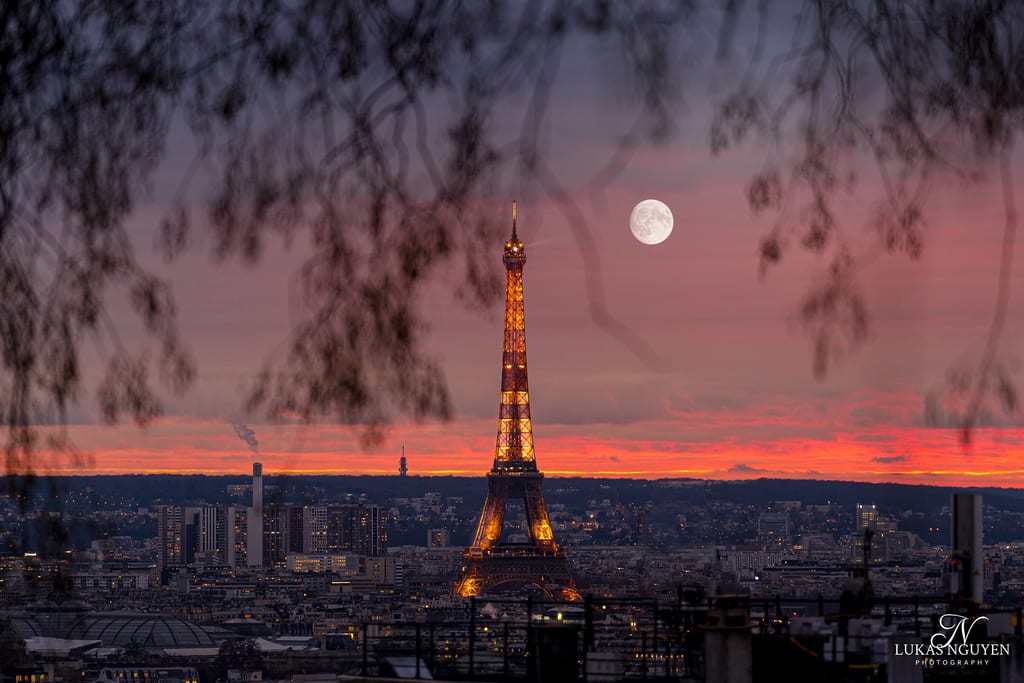 Wedding Photography in Paris — photograph