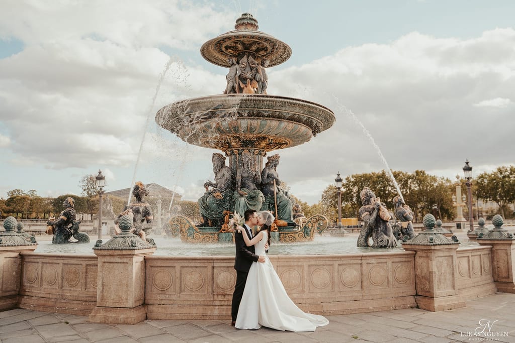 Wedding Photography in Paris — photograph