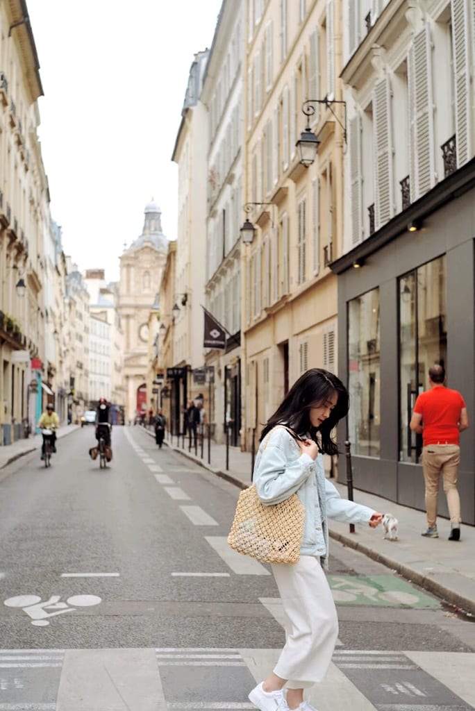 Travel Photography in Paris — photograph